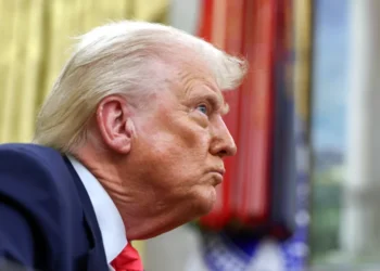 “Trump Axes $400M in Funding for Columbia University Over Antisemitism Concerns”