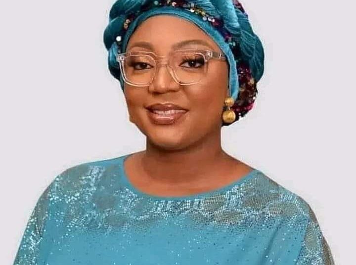 Cross River PDP’s Ex-Deputy Guber Candidate, Emana Duke Ambroose-Amawhe, Resigns from Party