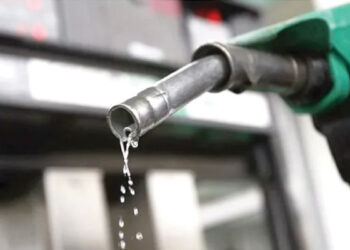 “Fuel Price War: NNPC and Dangote Refinery Battle Drives Down Petrol Prices, More Drops Expected”
