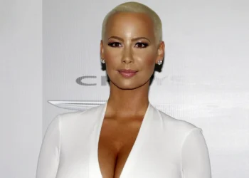 “I Took My BBL Out!”: Amber Rose’s Bold Beauty Revelation and Kanye West Confession