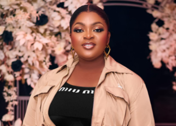 Eniola Badmus Reaffirms Support for Tinubu Amid Economic Hardship, Sparks Heated Reactions