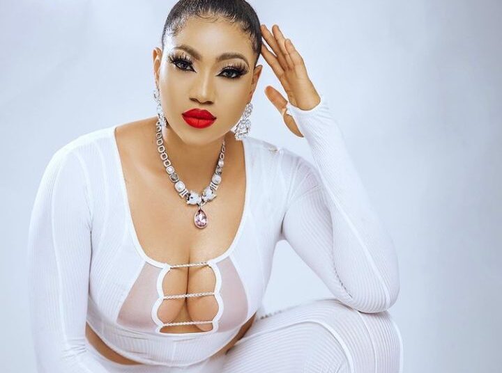 “Actress Queeneth Hilbert Accuses Destiny Etiko of Snatching Her Boyfriend in Explosive Video”