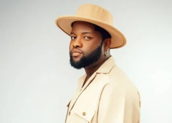 “Skales Honors Banky W: ‘Thank You for Sponsoring My Education’ as He Receives Long-Awaited Degree Certificate”