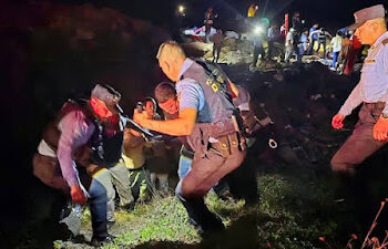 “Tragedy Strikes Honduras: Plane Crash Off Caribbean Coast Kills Seven”