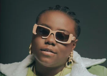 “Money Can’t Buy Health” – Teni Opens Up About Malaria Struggle [VIDEO]